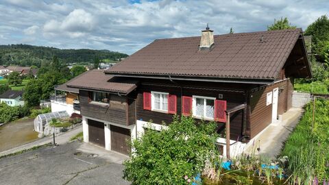 Charmantes Chalet mit grossem Umschwung