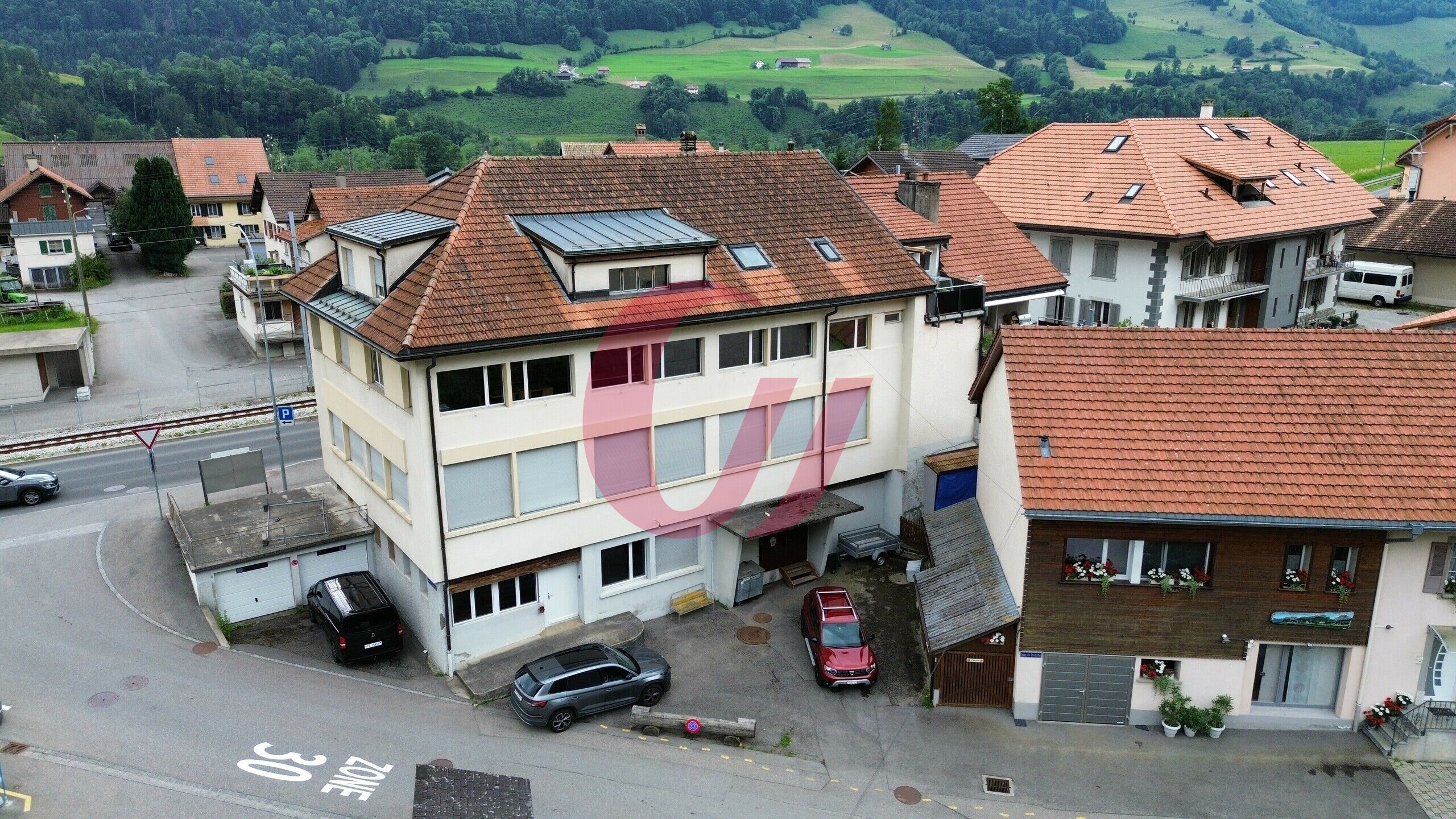 Ancien atelier de couture à Neirivue ! 