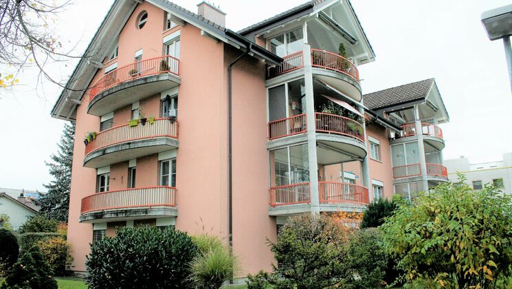 Grosszügige 4.5-Zimmerwohnung mit Bastelraum zu vermieten