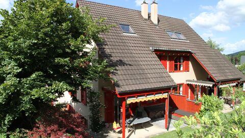 Familienparadies, Doppeleinfamilienhaus an ruhiger Lage