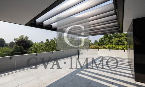 New 5-room penthouse with rooftop and lake view