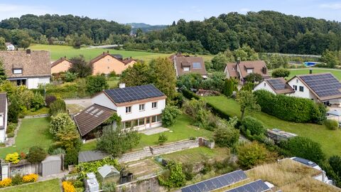 Oktober 2025: Frei stehendes Haus, Vermarktungsdauer 4 Wochen