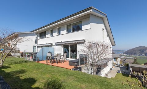 Geniales Doppel-Einfamilienhaus mit Panoramasicht