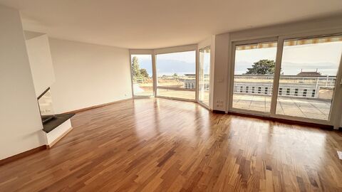 Appartement moderne avec terrasse et vue sur le lac