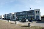 Lumineuse surface administrative 
open space d'env. 140 m²