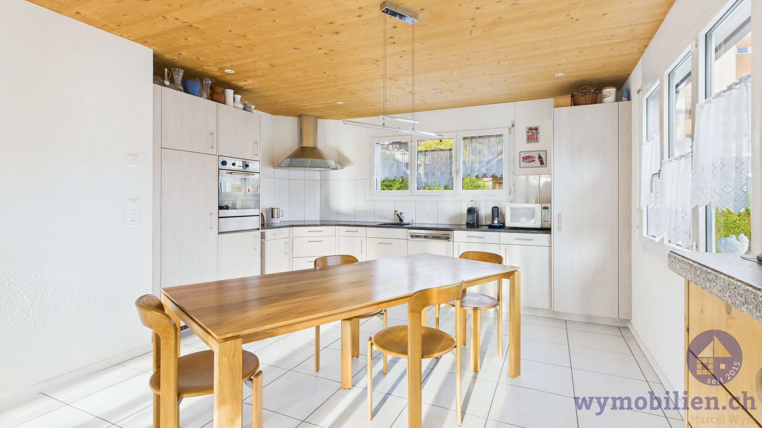 Essbereich und Küche 