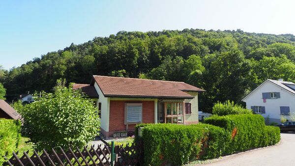 Einfamilienhaus mit Umschwung