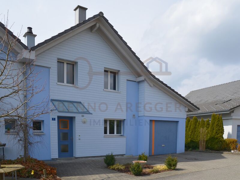 Doppeleinfamilienhaus CH-6145 Fischbach LU
