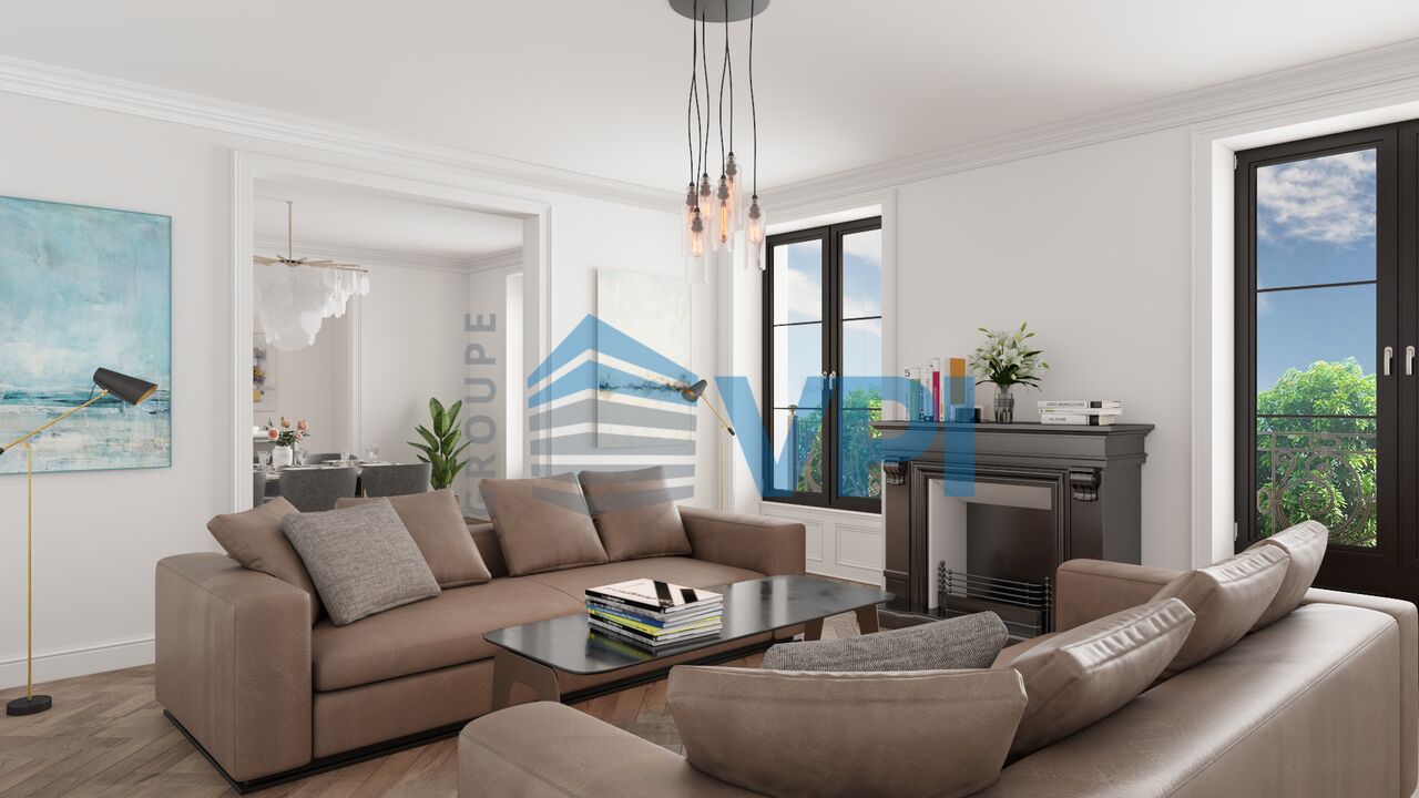 Appartement entièrement rénové
de 5,5 pièces, au dernier étage