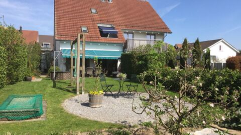 Sonnige, ruhige Lage an der Landwirtschaftszone