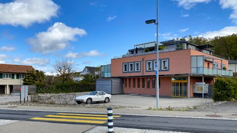 An ideal location for business or living and working in Gurmels