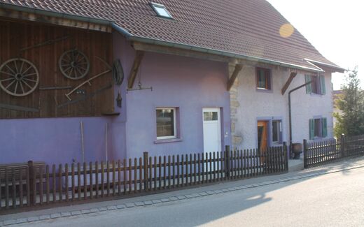 Spacious house with a large apartment and workshop.