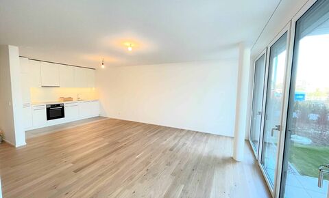 We rent a new garden apartment in a central and quiet location