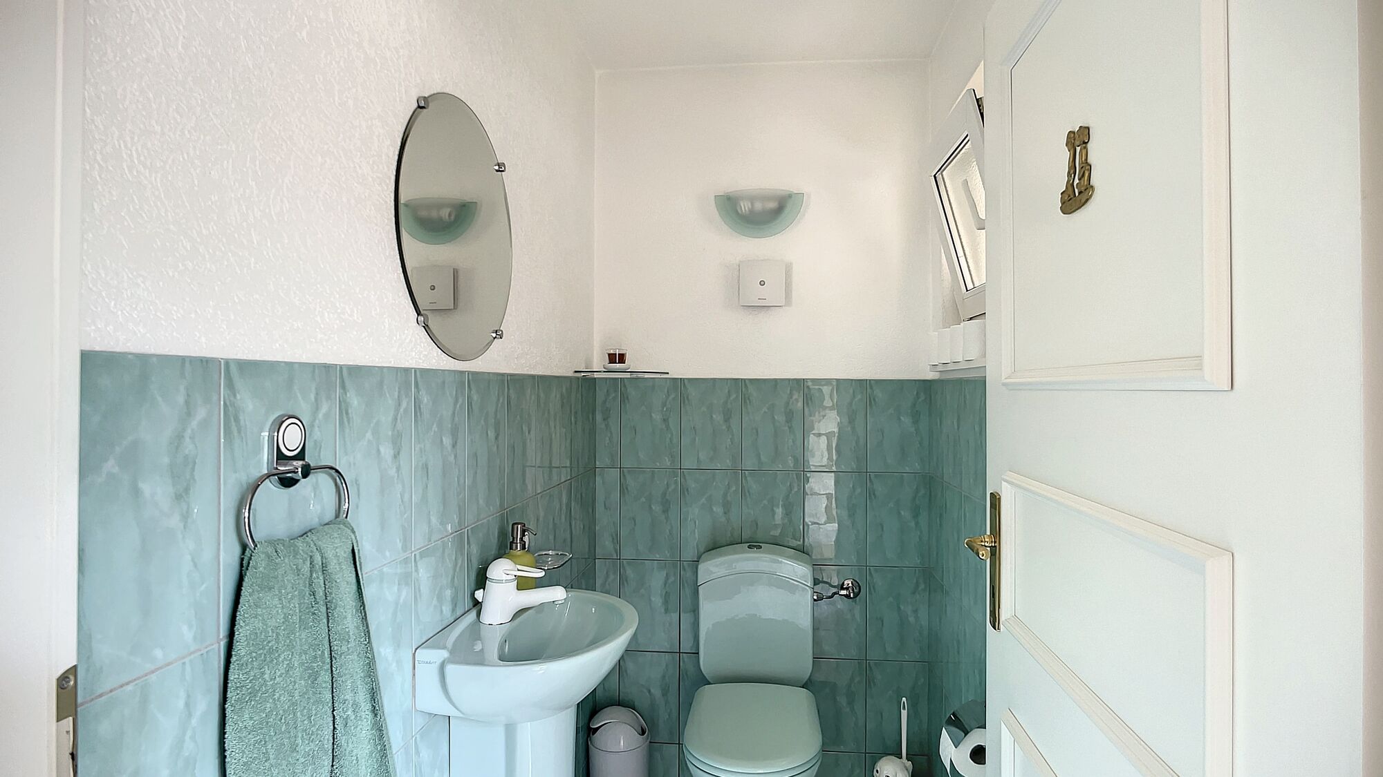 Photo 8