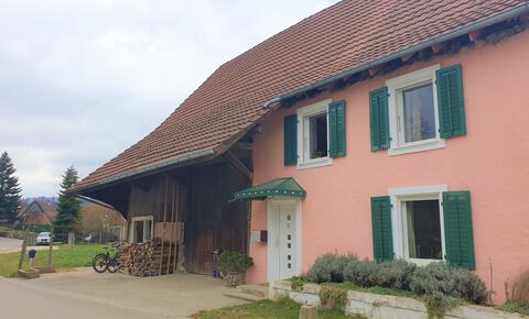 Partially renovated farmhouse with a barn with great potential!