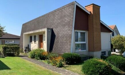 Einfamilienhaus an ruhiger, sonniger Lage - mit Ausbaupotenzial!