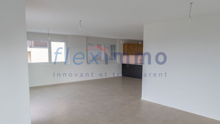 Salon en 2 zones distinctes