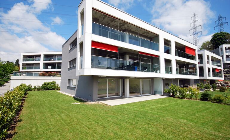 Spacieux appartement de 4.5 pièces au rez-de-chaussée