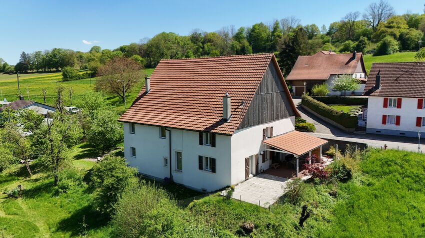 Attached house
