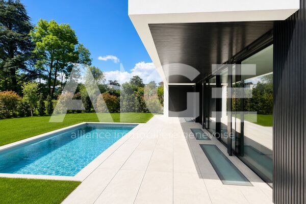 Magnificent contemporary Minergie villa with swimming pool