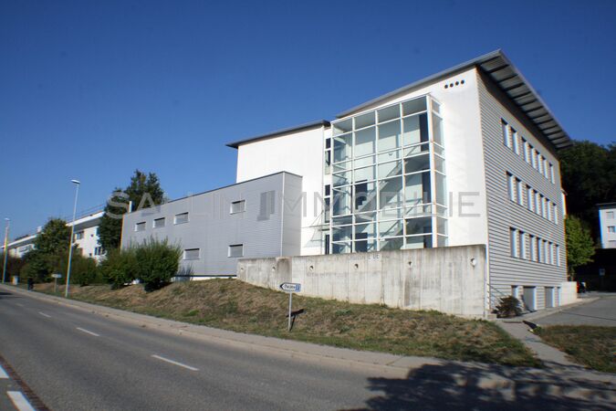 Verwaltungsgebäude CH-1762 Givisiez