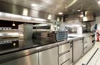 RESTAURANT/LOCAL COMMERCIAL D'ENV. 418 M2 
SITUE SUR LE BD DE PEROLLES
