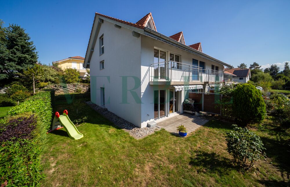 Spacieuse villa mitoyenne de 5.5 pièces