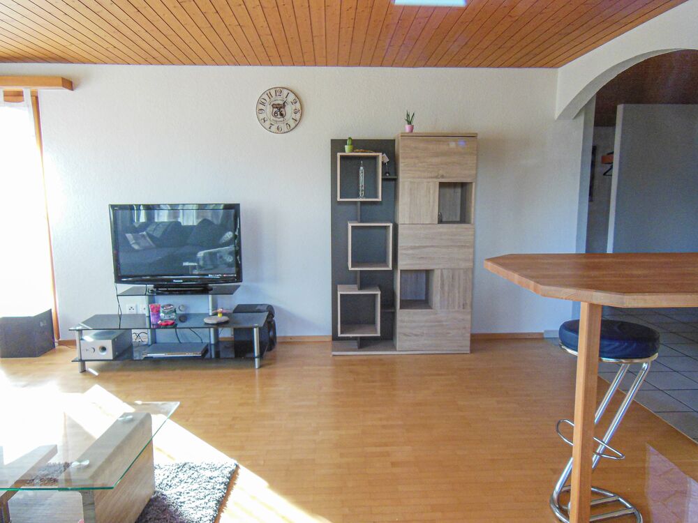 Wohnhaus mit Scheune an idyllischer Lage