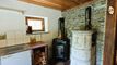 Cuisine et pierre ollaire Chalet de caractère au cœur du Val d’Anniviers