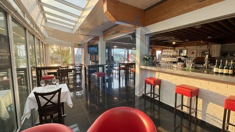 OPPORTUNITÉ À SAISIR : LOCAL COMMERCIAL/RESTAURANT À LOUER À ST-LÉGIER