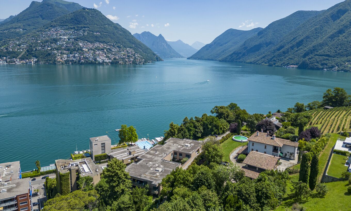 San Salvatore Residence: 4.5-room triplex with garden
