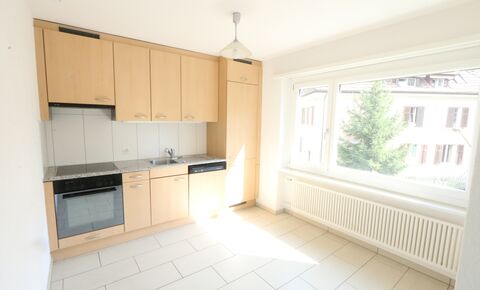 Hübsche, sonnige 3,5 Zimmer Wohnung
an zentraler & doch ruhiger Lage