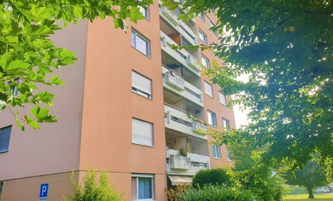 Superb apartment on the 1st floor with elevator in a quiet area!