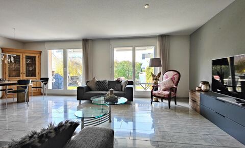 Freistehendes EFH mit 5.5 Zimmer + Hobbyraum