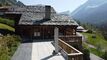 Gryon Immo propose un luxueux chalet de 6 pièces tout en bois de chêne