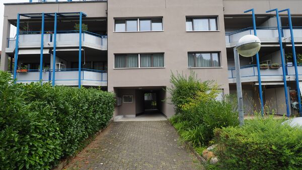 Spacious 3-room apartment with parking space in quiet location