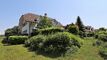 À vendre:
Villa de rêve avec studio 
Situation proche du Lac de Morat