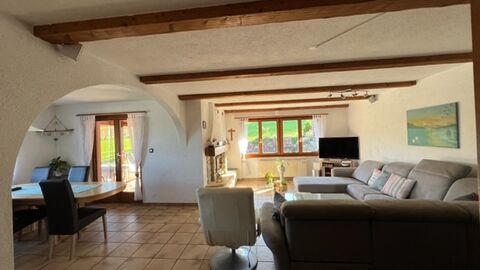 Doppelhaushälfte mit 6 Zimmern mit Terrasse und Jacuzzi, Garten.