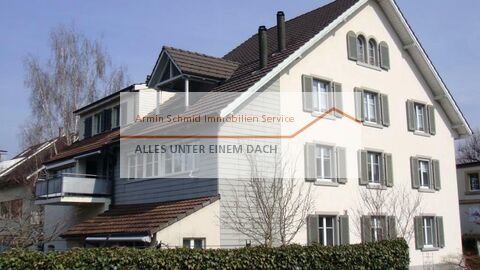 Attraktive 2 1/2-Zimmerwohnung