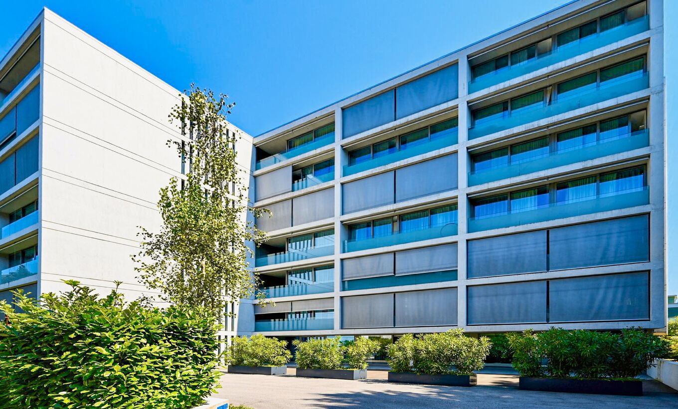 Modern and central 4-room apartment - Secondary Residence allowed