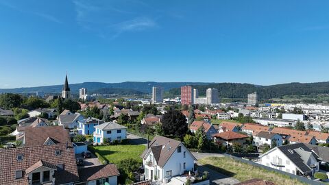 Stilvolles Wohnen über Spreitenbach – Sonne, Ruhe & Design