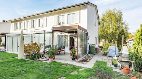 Der Garten mit den schönsten Blüten am Lindenweg!