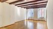 A louer beau loft de 2 pièces au 1er étage
