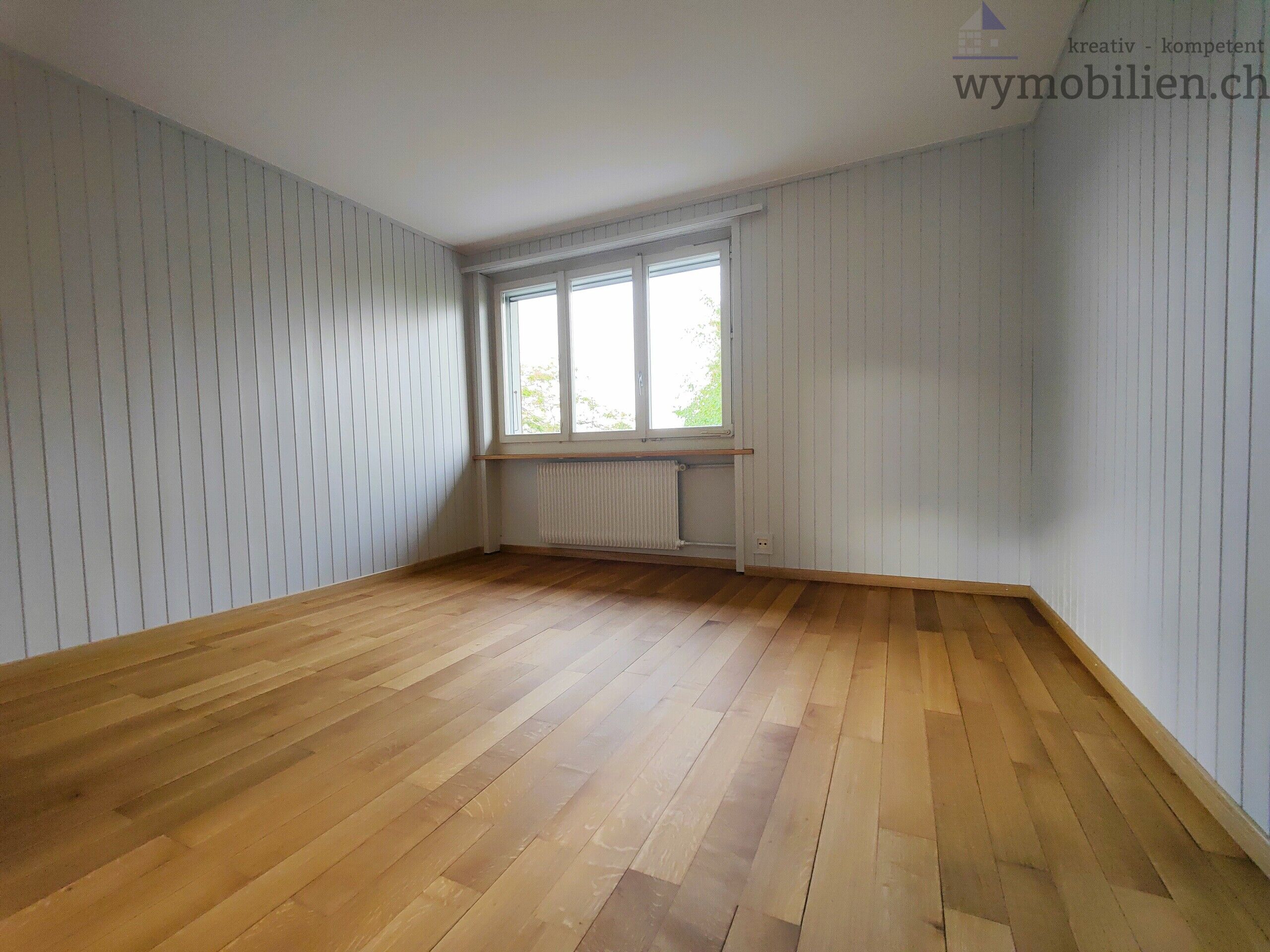 Zimmer 2 OG