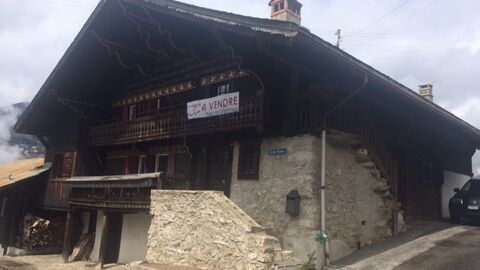 Vendu : chalet de 1770 avec deux appartements à Plambuit + 1 mazot