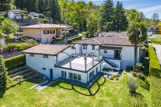 Mediterranean style villa with beautiful garden