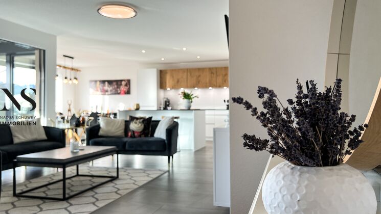 3.5 Zimmerwohnung modern und komfortabel ausgestattet