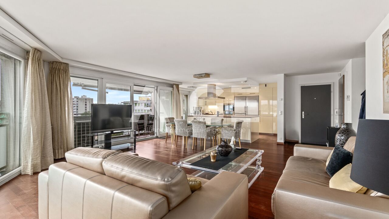 Attique en duplex avec terrasse et vue panoramique