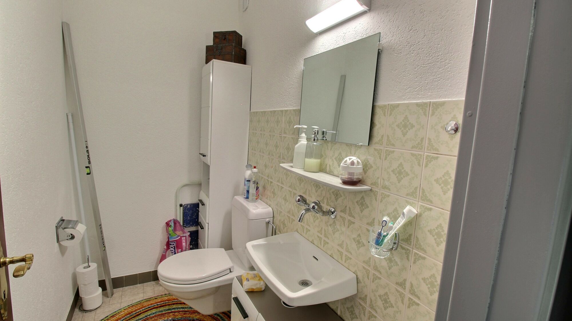 Photo 8