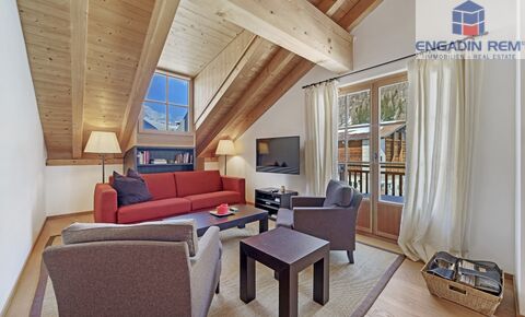 3.5-room top-floor apartment with high-quality furnishings in a 6-unit